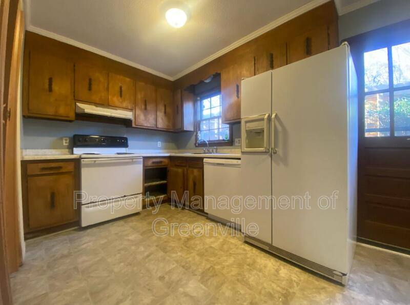 House for rent at 220 Piney Mountain Rd #4, Greenville, SC 29609