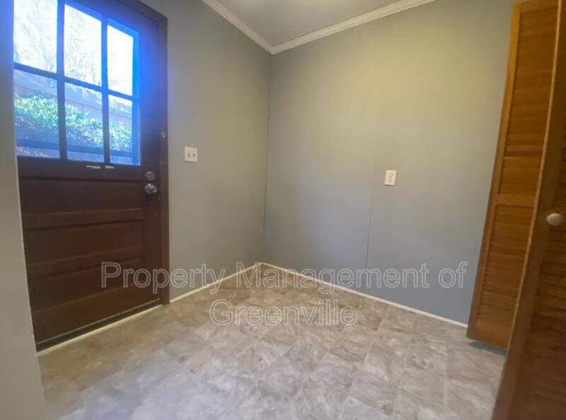 House for rent at 220 Piney Mountain Rd #4, Greenville, SC 29609