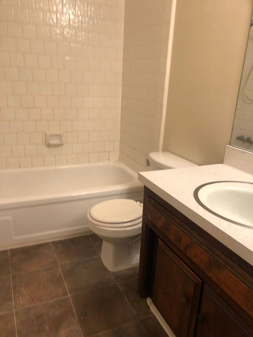 Apartment for rent at 4809 Buckley Way, Bakersfield, CA 93309