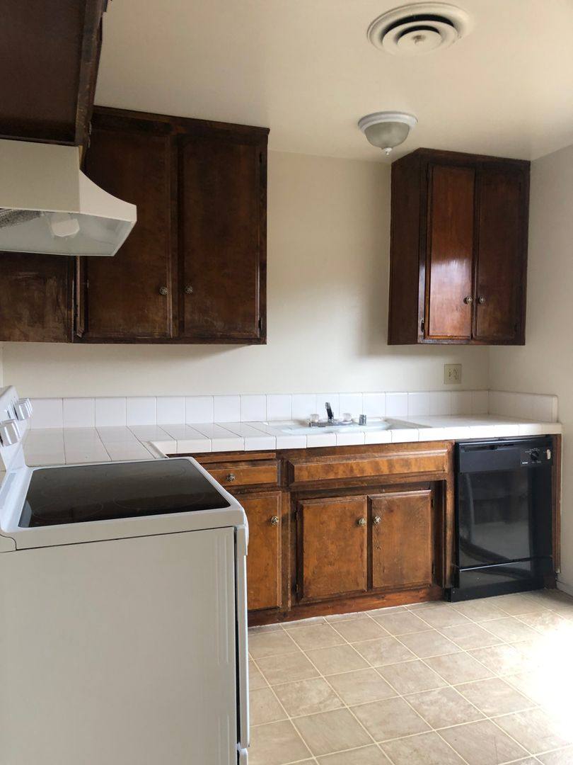 Apartment for rent at 4809 Buckley Way, Bakersfield, CA 93309