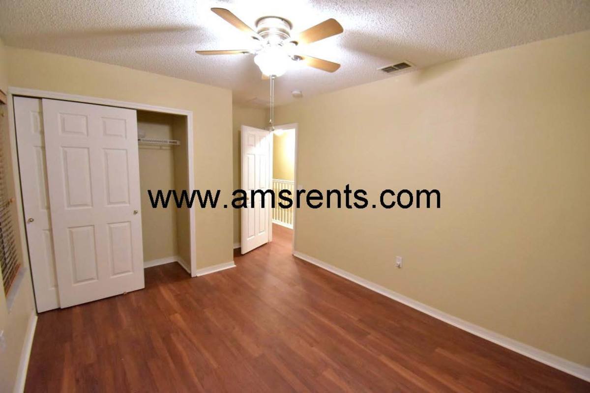 House for rent at 4036 Meadowlark Dr, Kissimmee, FL 34746
