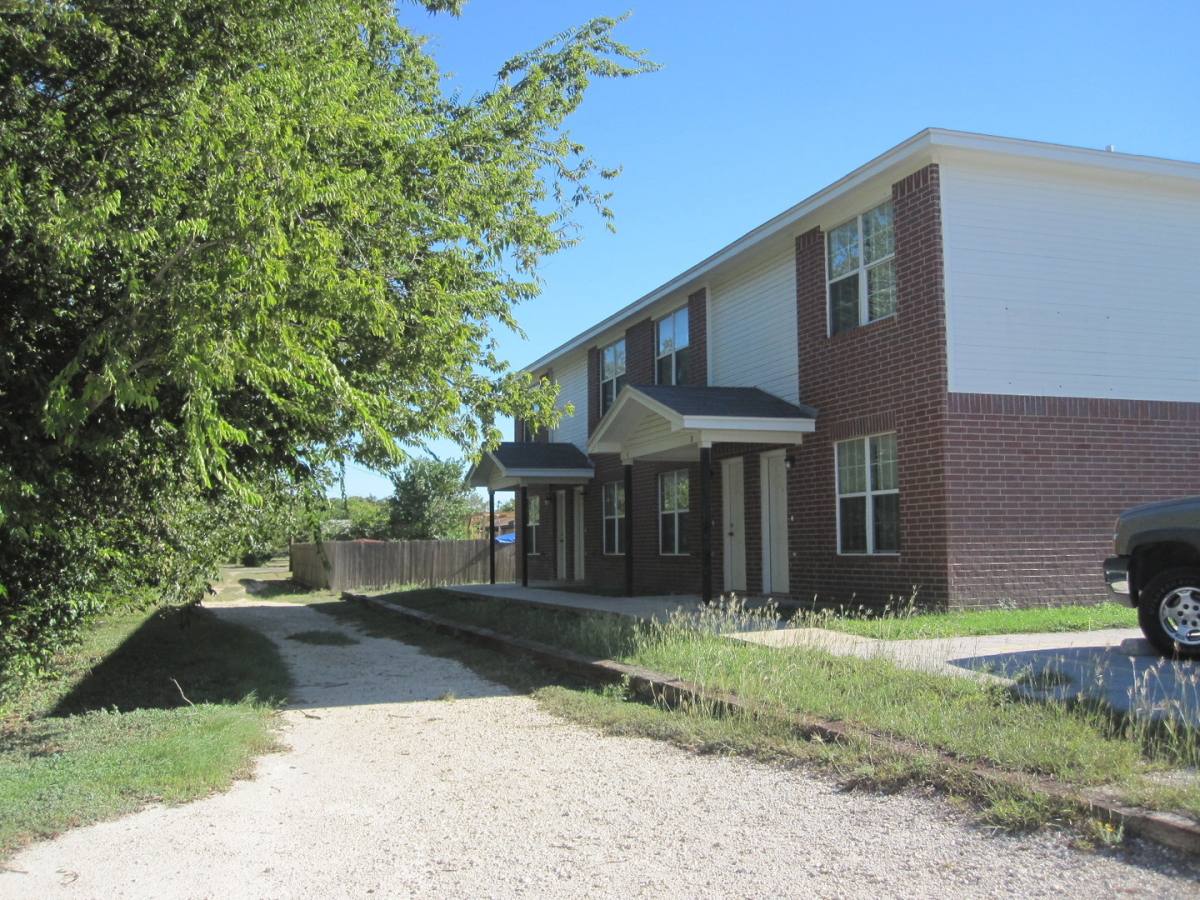Apartment for rent at 604 N Main A-D, Copperas Cove, TX 76522