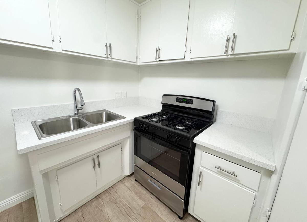 Apartment for rent at 702-725 N Mavis St, Anaheim, CA 92805