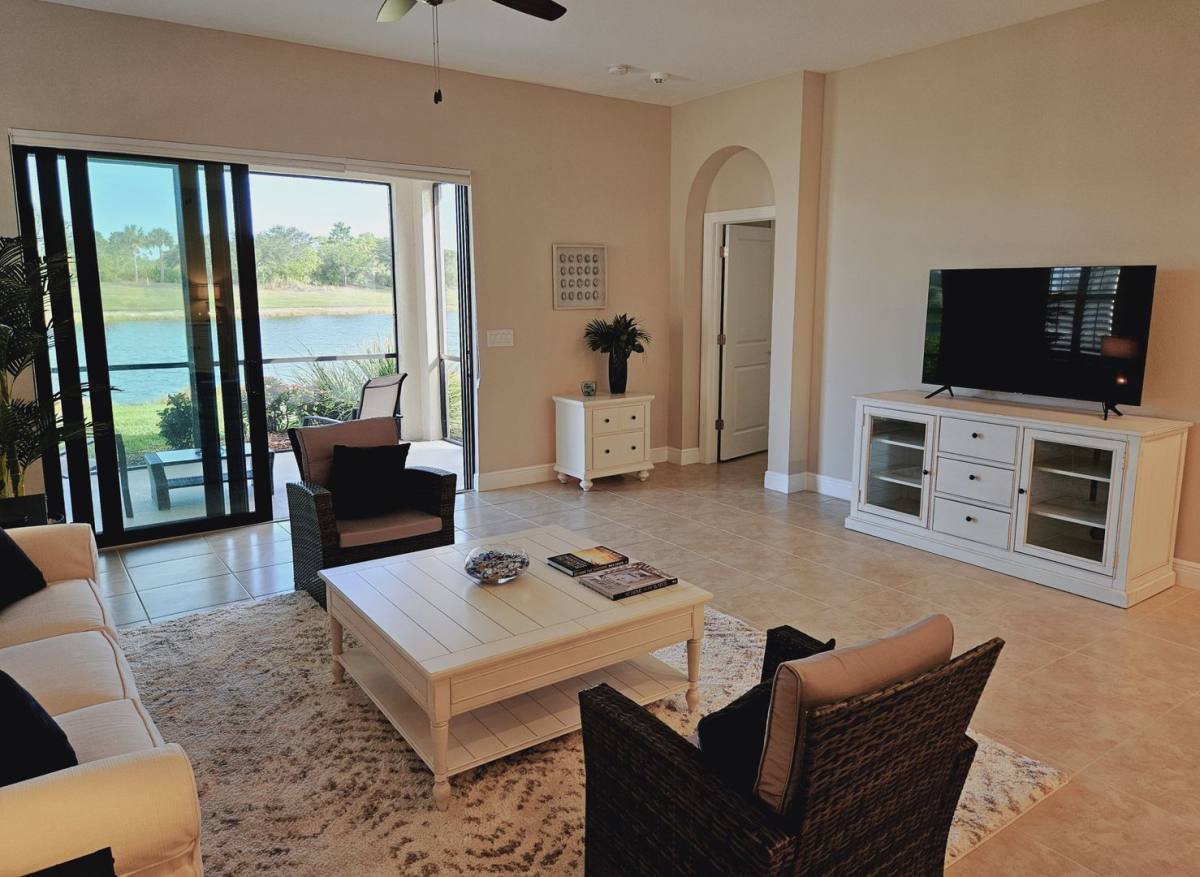 House for rent at 10468 Crooked Creek Dr, Venice, FL 34293