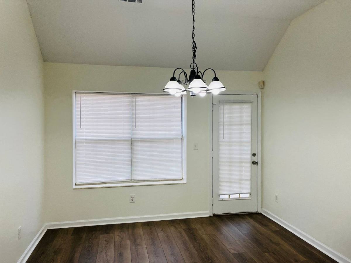 House for rent at 4037 Ravenwood Court, Union City, GA 30291
