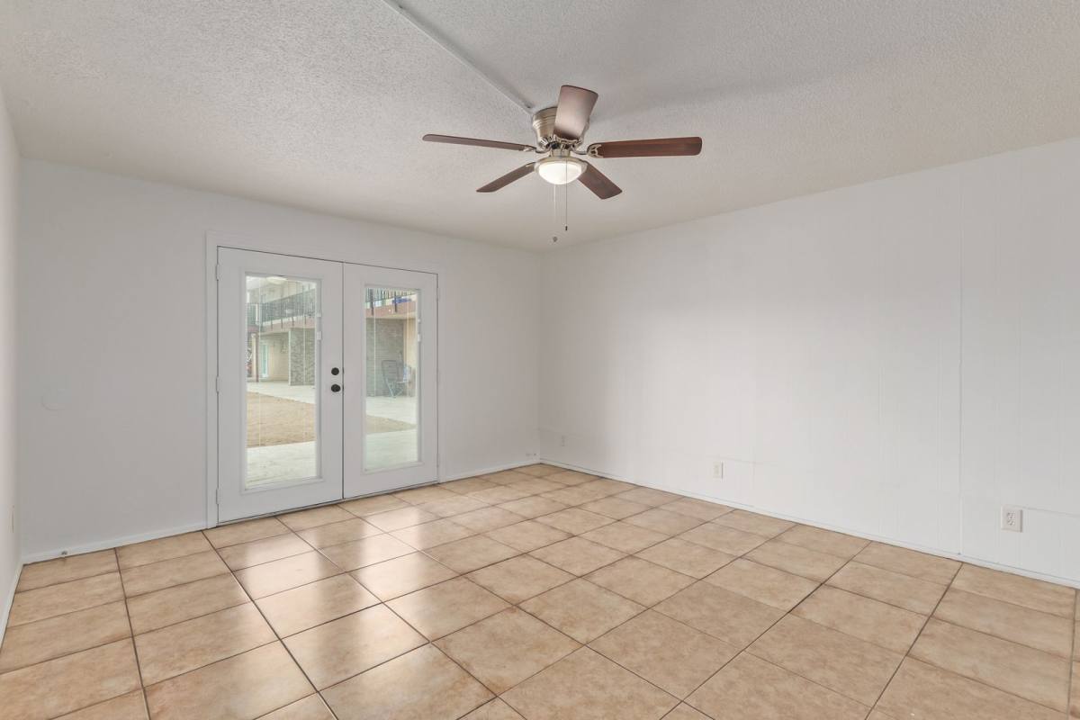Apartment for rent at 3319 N 32nd St, Phoenix, AZ 85018