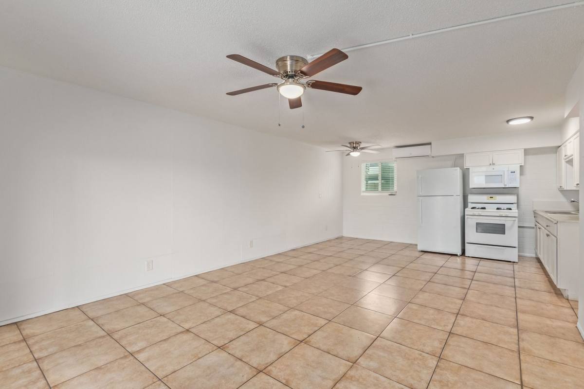 Apartment for rent at 3319 N 32nd St, Phoenix, AZ 85018