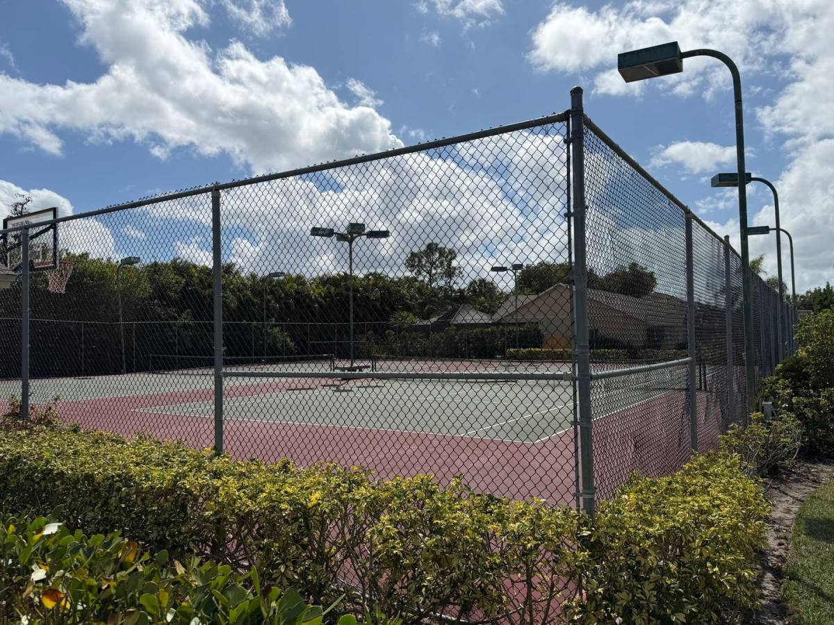 House for rent at 3425 Anton Court, Naples, FL 34109