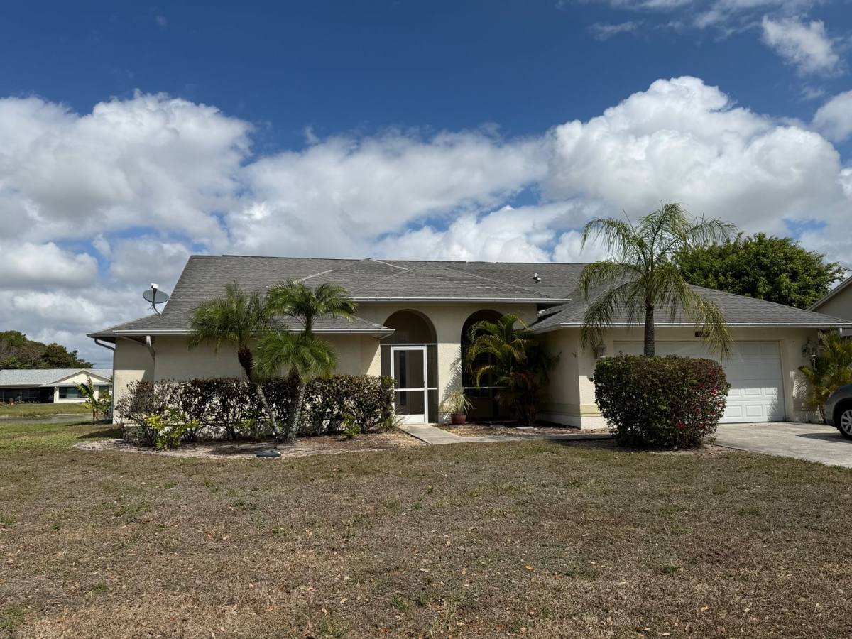 House for rent at 3425 Anton Court, Naples, FL 34109