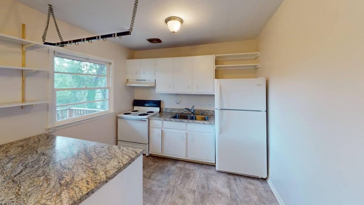 Apartment for rent at 130 Apple Tree Rd, Charlottesville, VA 22903