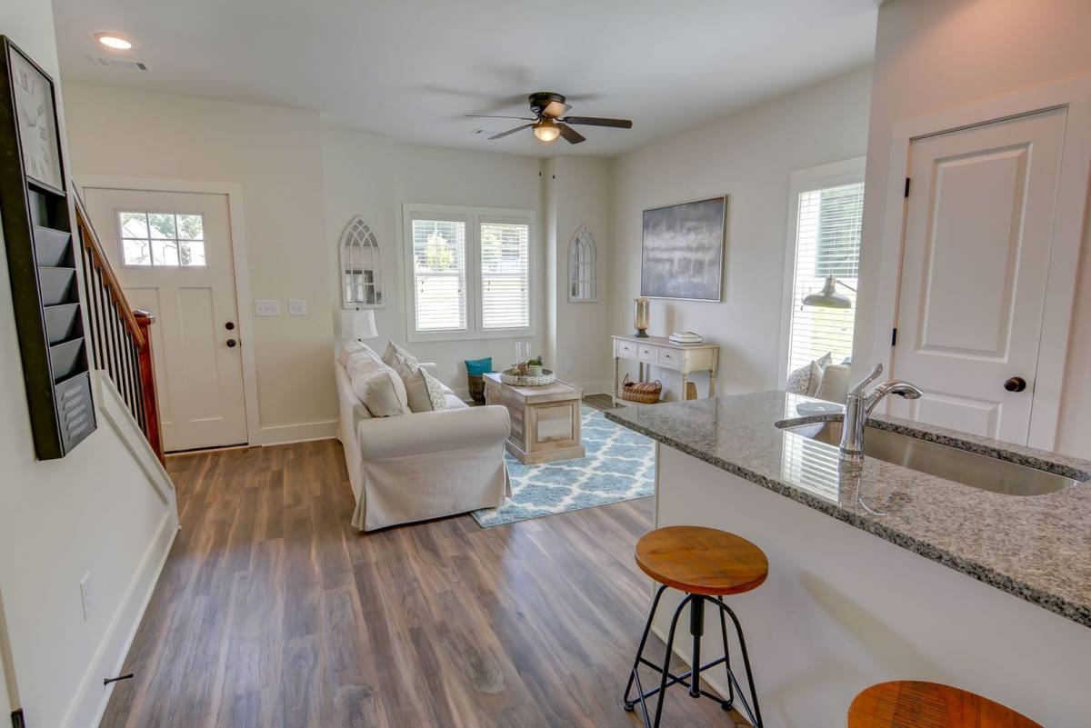 Apartment for rent at 3078 Commons Dr, Gainesville, GA 30504
