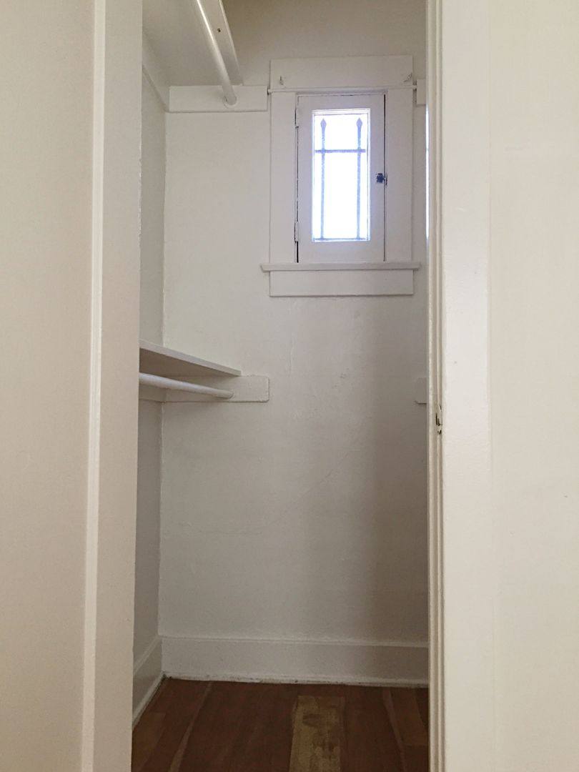 Apartment for rent at 5414 Fountain Ave, Los Angeles, CA 90029