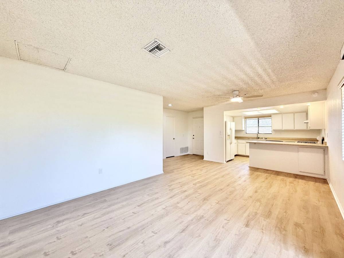 Apartment for rent at 45485 Sunset Lane #3, Palm Desert, CA 92260