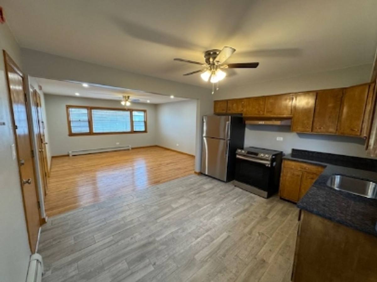 Apartment for rent at 3108 Saint Charles Rd, Bellwood, IL 60104