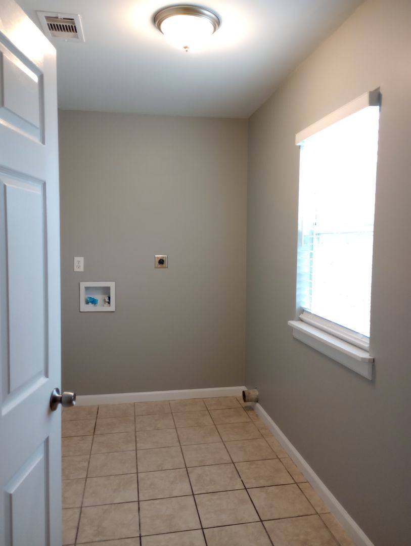 Apartment for rent at 2645 Gravier, New Orleans, LA 70119