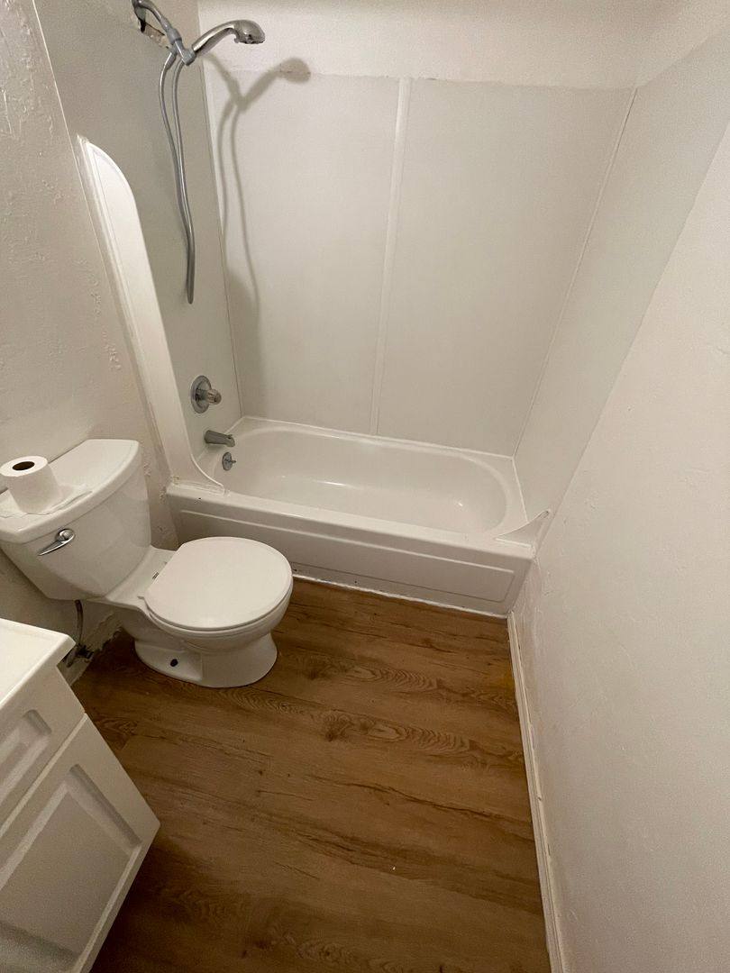 Apartment for rent at 1973 18th St, Springfield, OR 97477