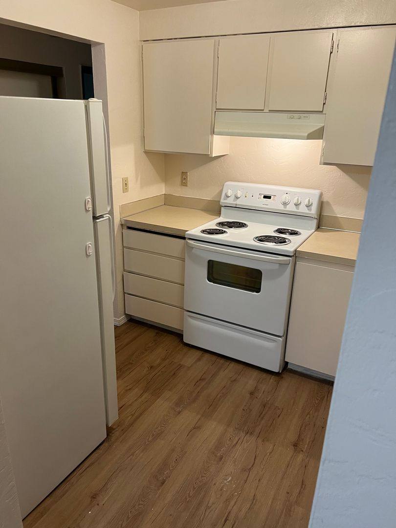 Apartment for rent at 1973 18th St, Springfield, OR 97477
