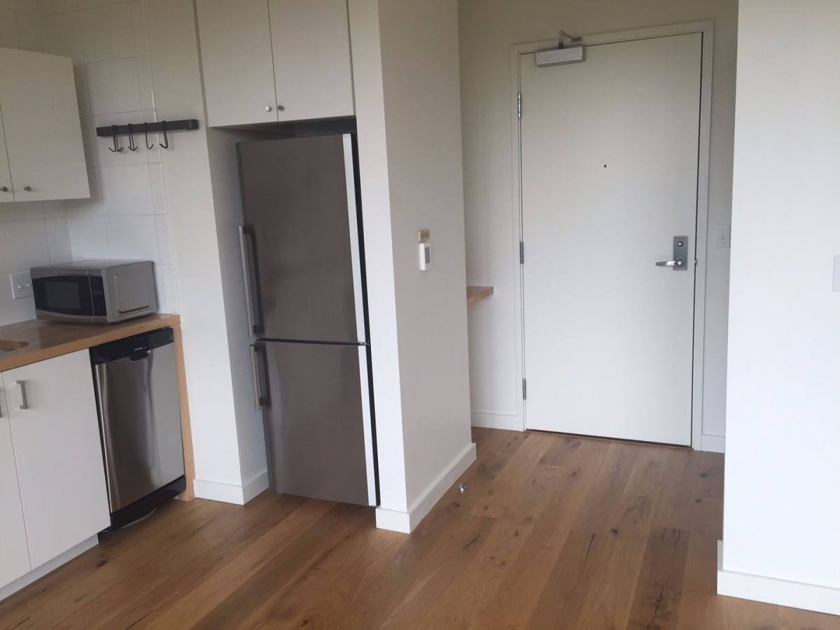 Apartment for rent at 33 N Beach St, Portland, OR 97227