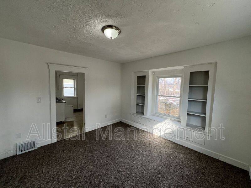 House for rent at 3467 E 125th St, Cleveland, OH 44120