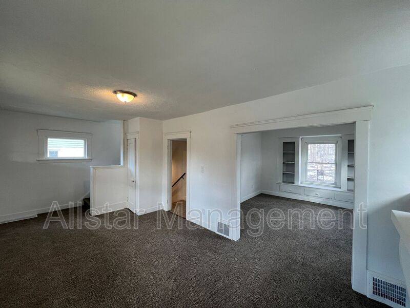 House for rent at 3467 E 125th St, Cleveland, OH 44120