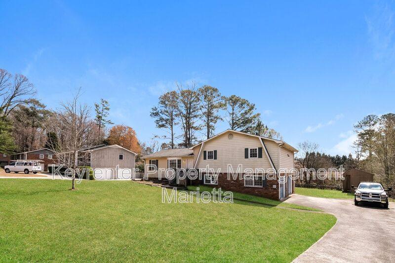 House for rent at 480 Debra Dr, Marietta, GA 30066