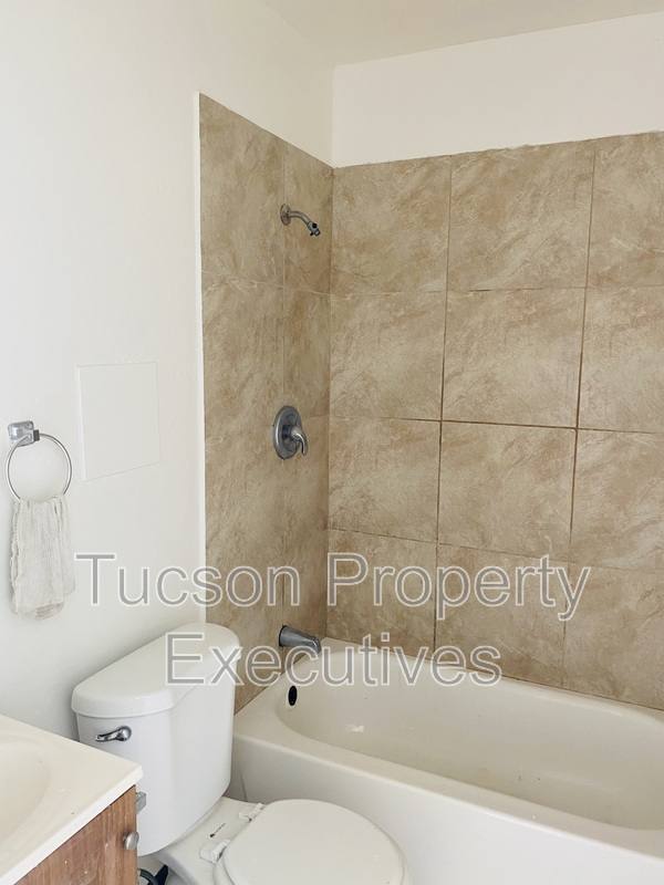 Apartment for rent at 2411 S 6th Ave #12, Tucson, AZ 85713