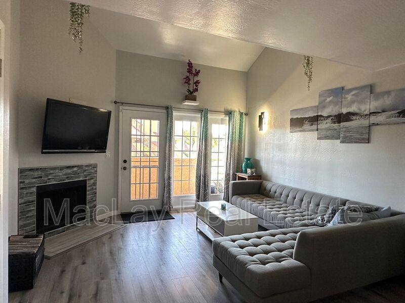Townhouse for rent at 4901 S Calle Los Cerros Dr #268, Tempe, AZ 85282