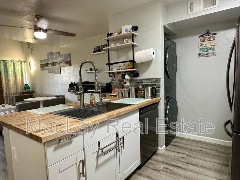 Townhouse for rent at 4901 S Calle Los Cerros Dr #268, Tempe, AZ 85282