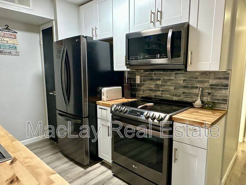 Townhouse for rent at 4901 S Calle Los Cerros Dr #268, Tempe, AZ 85282