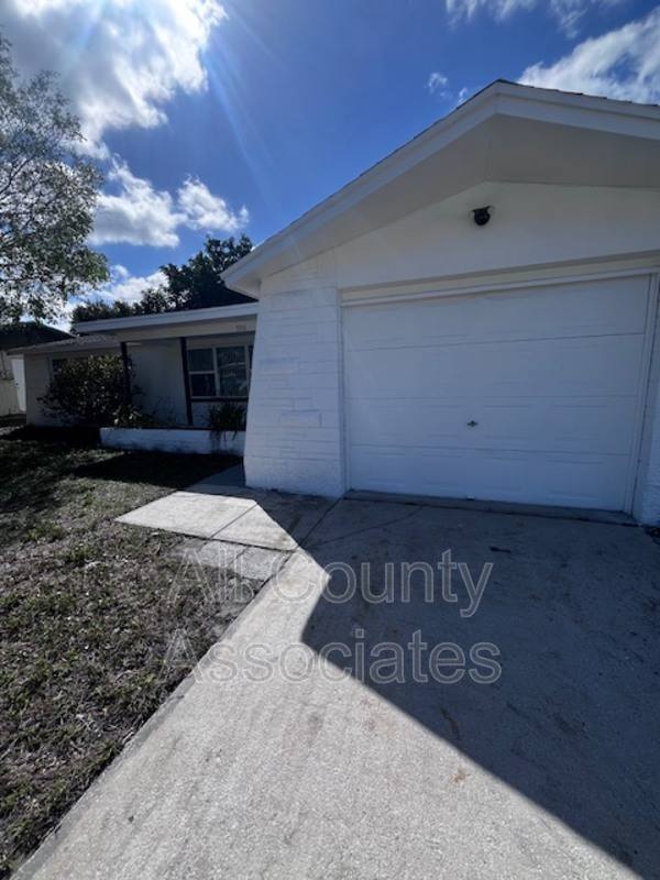 House for rent at 5316 Seahorse Dr, New Port Richey, FL 34652
