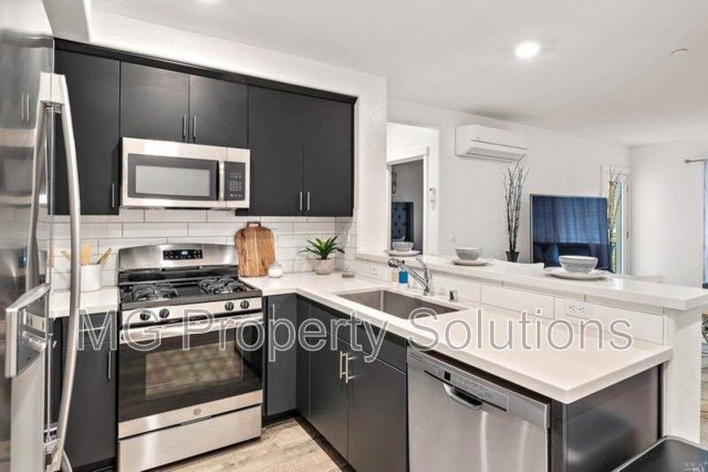 Condo for rent at 1412 Mauro Pietro Dr #205BLDG 5, Petaluma, CA 94954