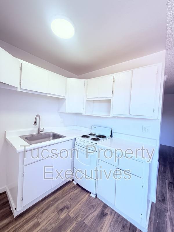 Apartment for rent at 3810 E Monte Vista Dr #202, Tucson, AZ 85716