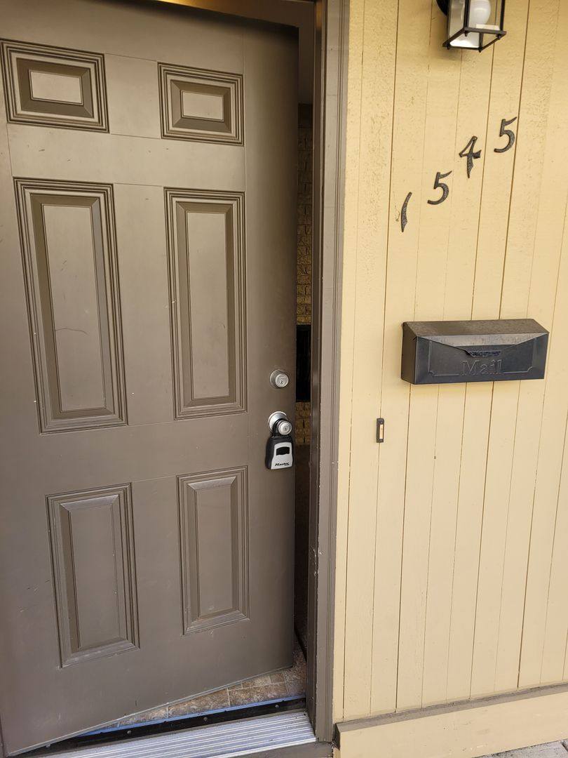 Townhouse for rent at 1531-1547 Mill St SE, Salem, OR 97301