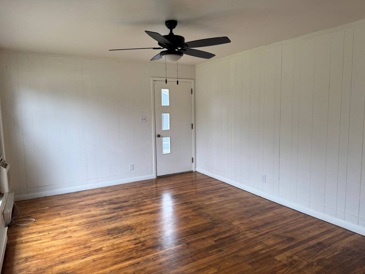 House for rent at 931 Moravia St, Winston Salem, NC 27107