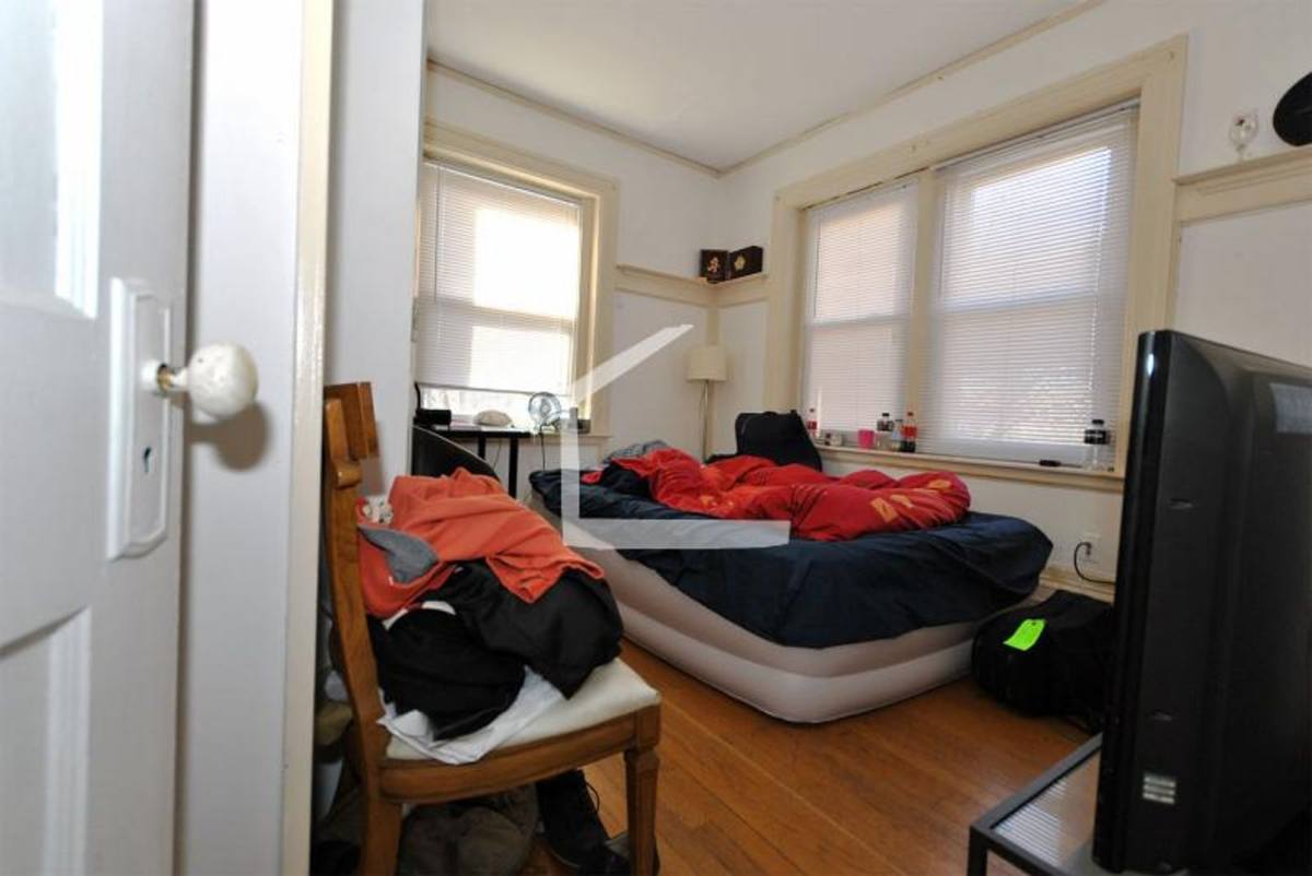 House for rent at 100 Saint Mary's #8L, Boston, MA 02215