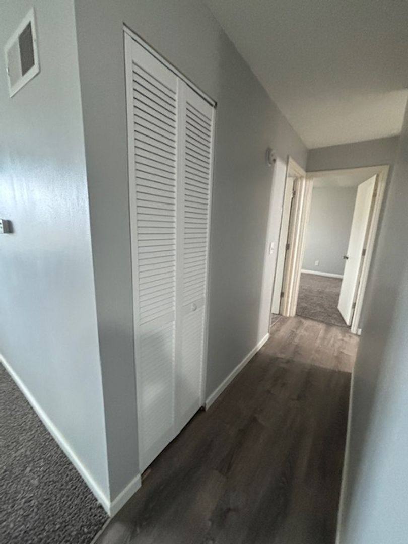 Apartment for rent at 608 N Woodland Dr, Radcliff, KY 40160