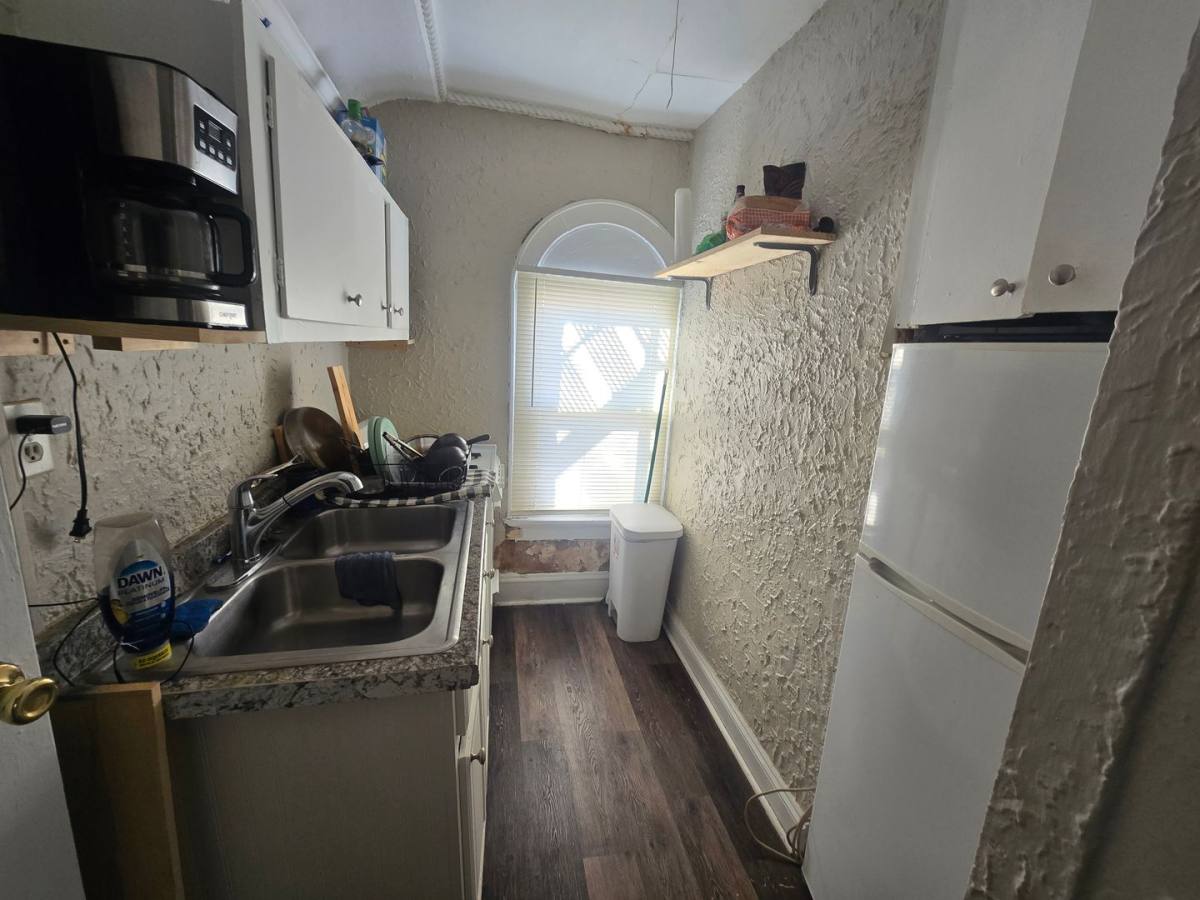 Apartment for rent at 6901-13 W Mitchell St, Milwaukee, WI 53214