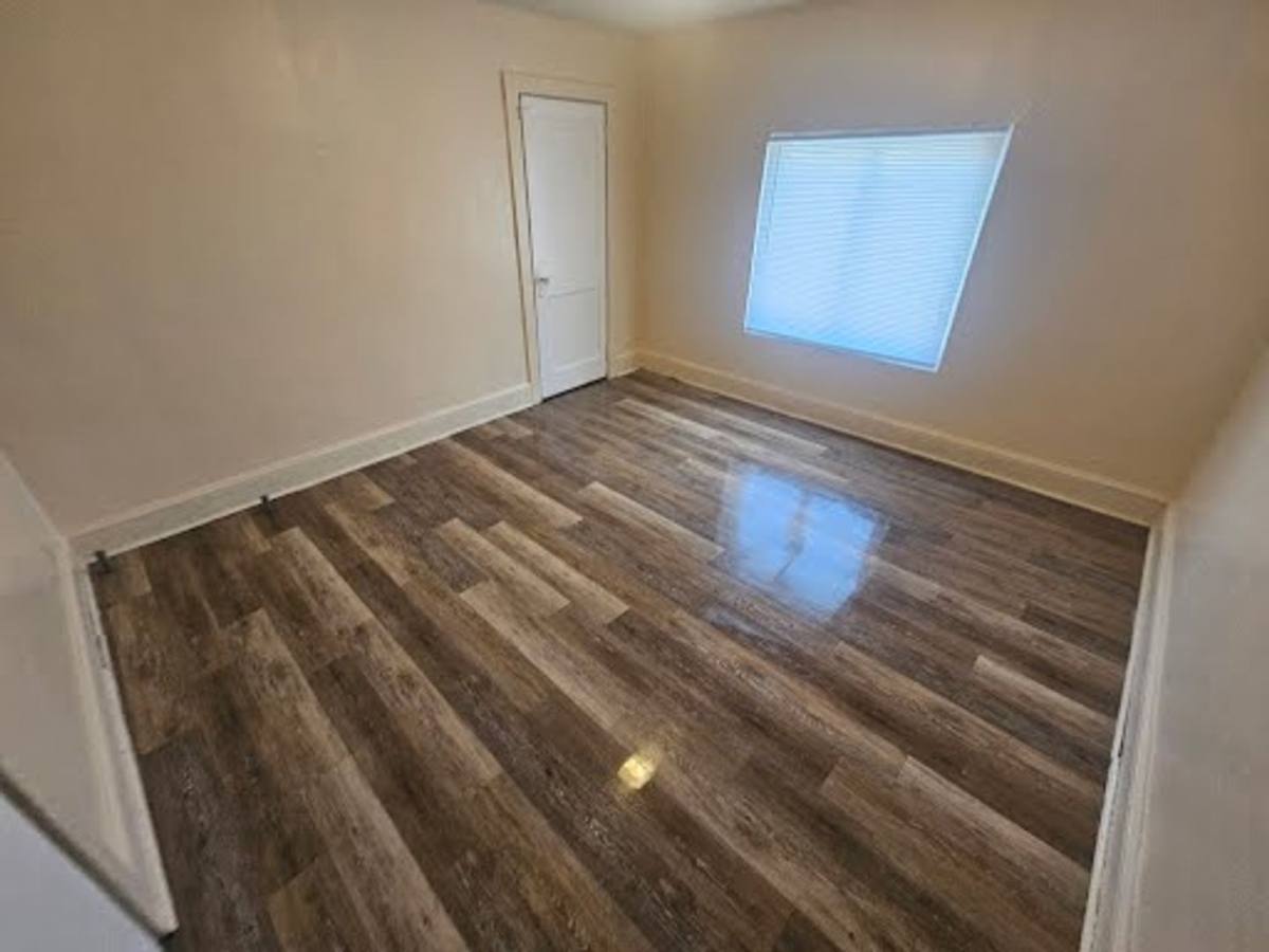 Apartment for rent at 6901-13 W Mitchell St, Milwaukee, WI 53214