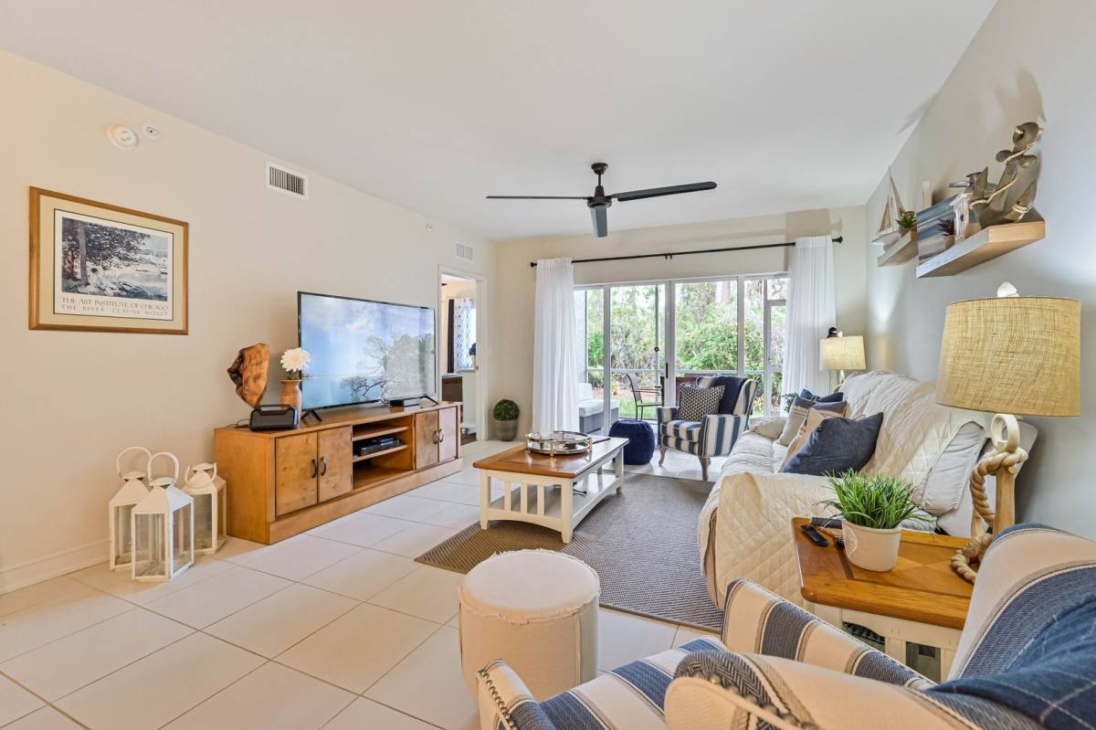 Condo for rent at 7823 Regal Heron Circle, Naples, FL 34104