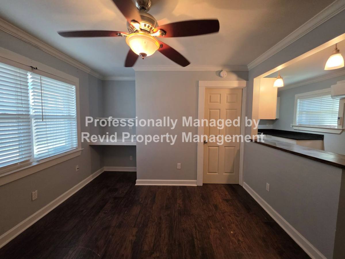 Apartment for rent at 1632 Monroe, Memphis, TN 38104