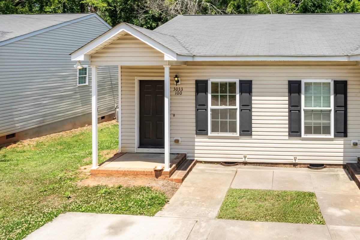 House for rent at 3033 Poole Rd, Raleigh, NC 27610
