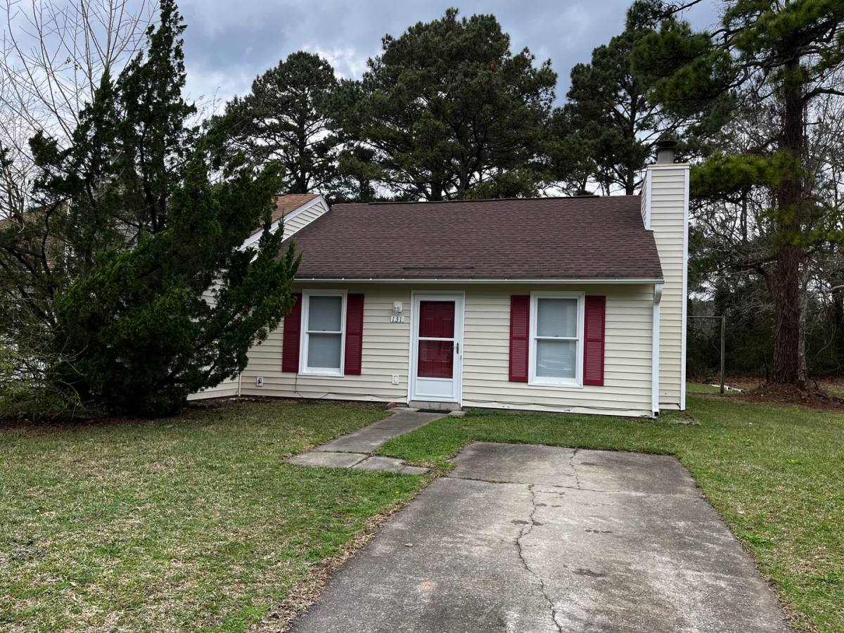 House for rent at 131 Twin Wood Dr, Havelock, NC 28532
