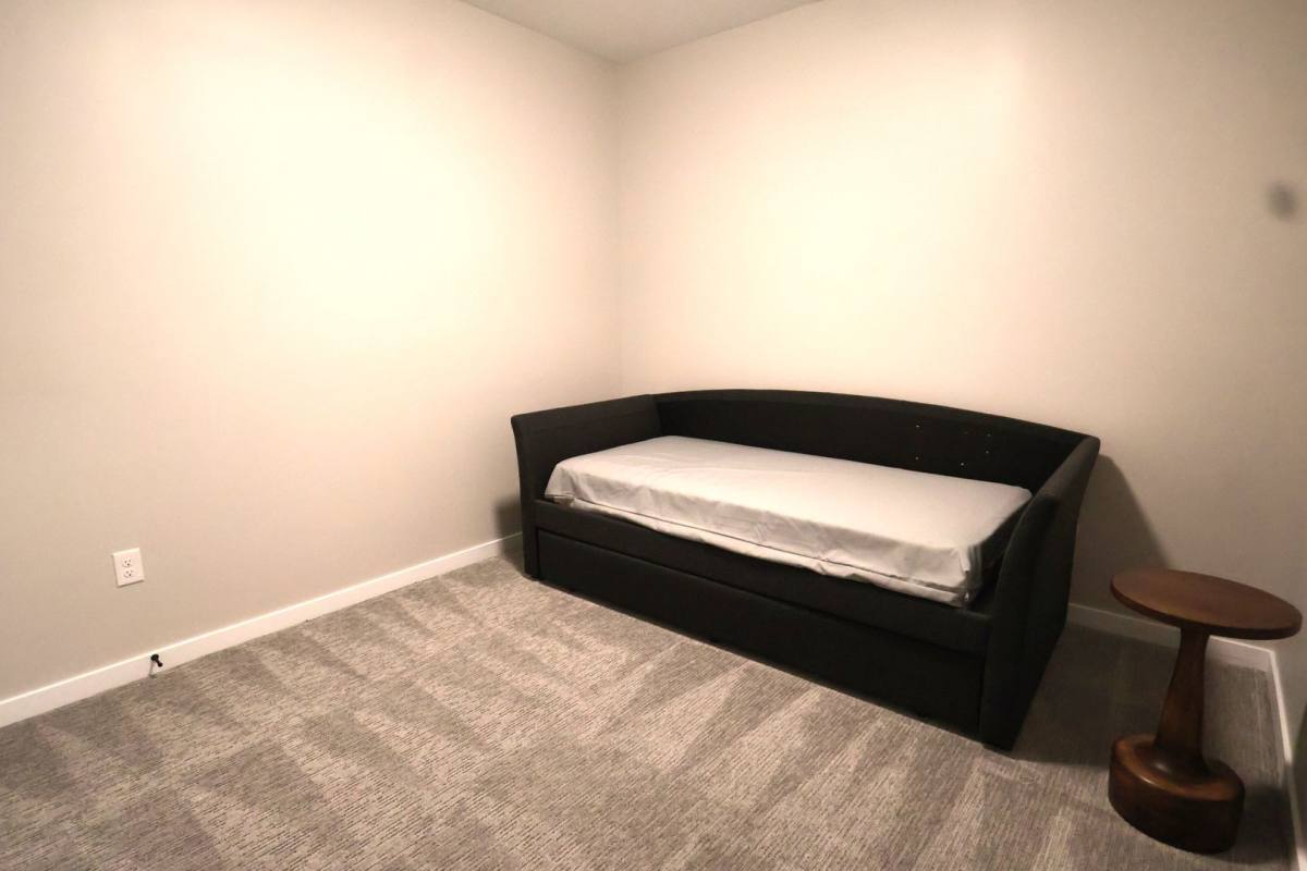 Apartment for rent at 3612 Leavenworth St, Omaha, NE 68105