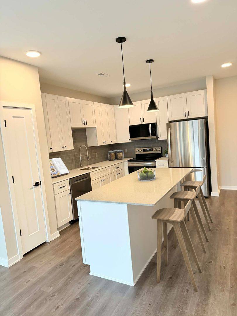 Apartment for rent at 3612 Leavenworth St, Omaha, NE 68105
