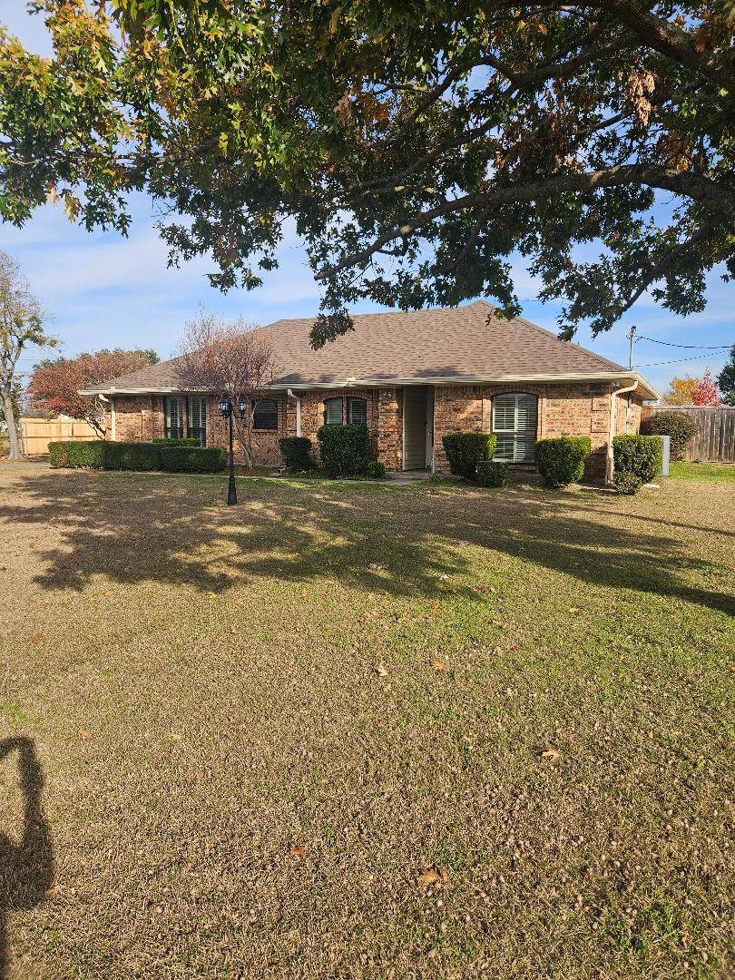 House for rent at 500 Mustang Court, Lavon, TX 75166