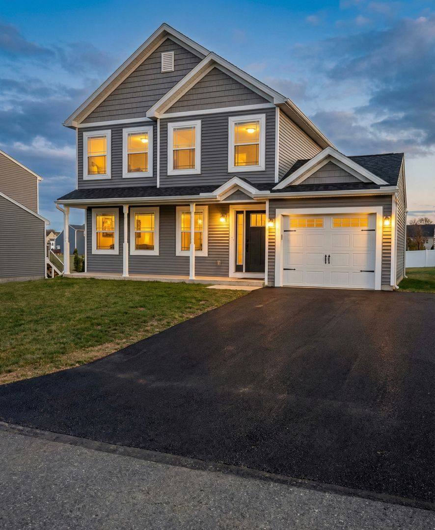House for rent at 206 Woodridge Dr, Shippensburg, PA 17257