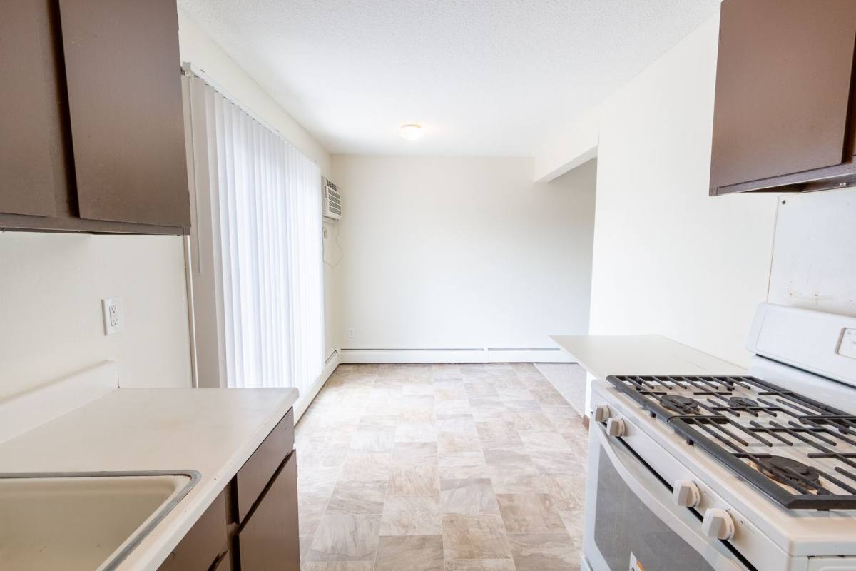 Apartment for rent at 2122 Grand Ave S, Minneapolis, MN 55405