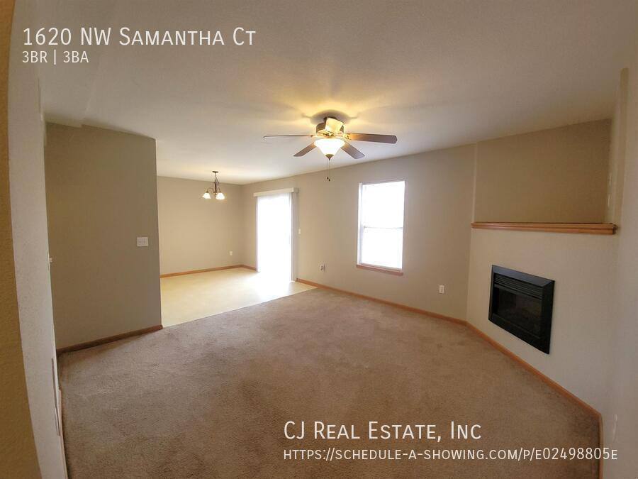 Townhouse for rent at 1620 NW Samantha Court, Blue Springs, MO 64015