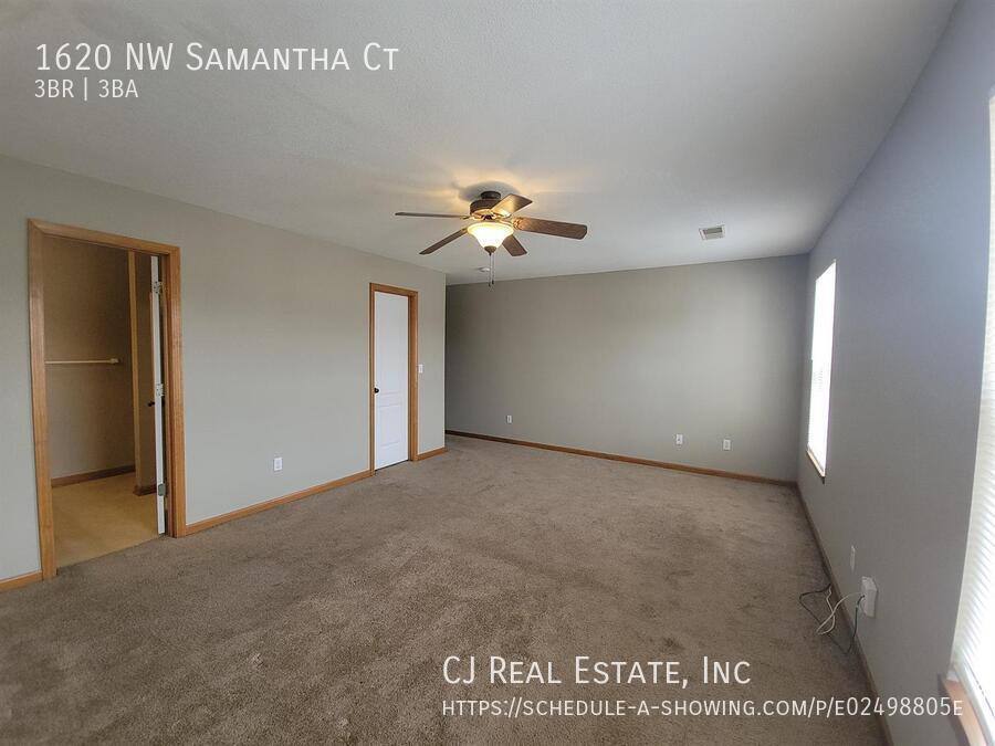 Townhouse for rent at 1620 NW Samantha Court, Blue Springs, MO 64015