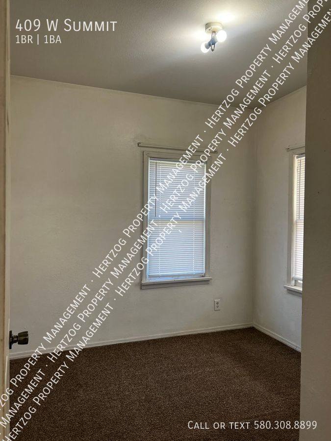 House for rent at 409 W Summit, Ponca City, OK 74601